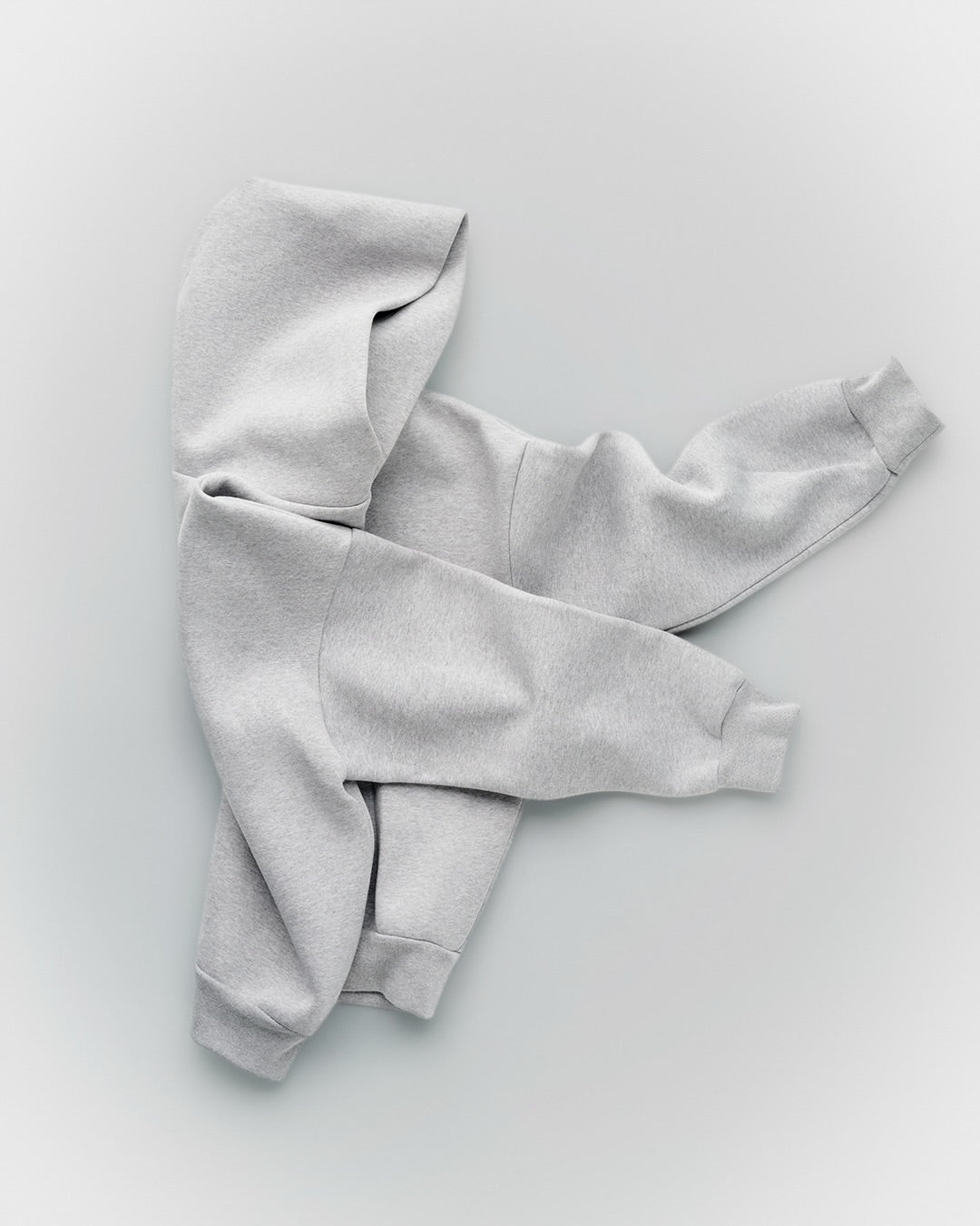 GSTAAD HOODIE
